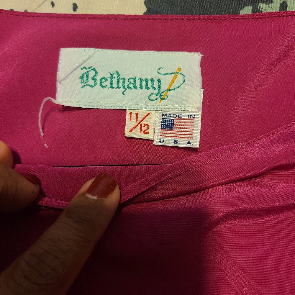 Bethany Vintage Blouse Bright Pink Silk Like Material Sz 11/12 - Picture 2 of 12